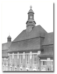 Giebel der Schule von 1906; copyright: Prenzlauer Berg Museum